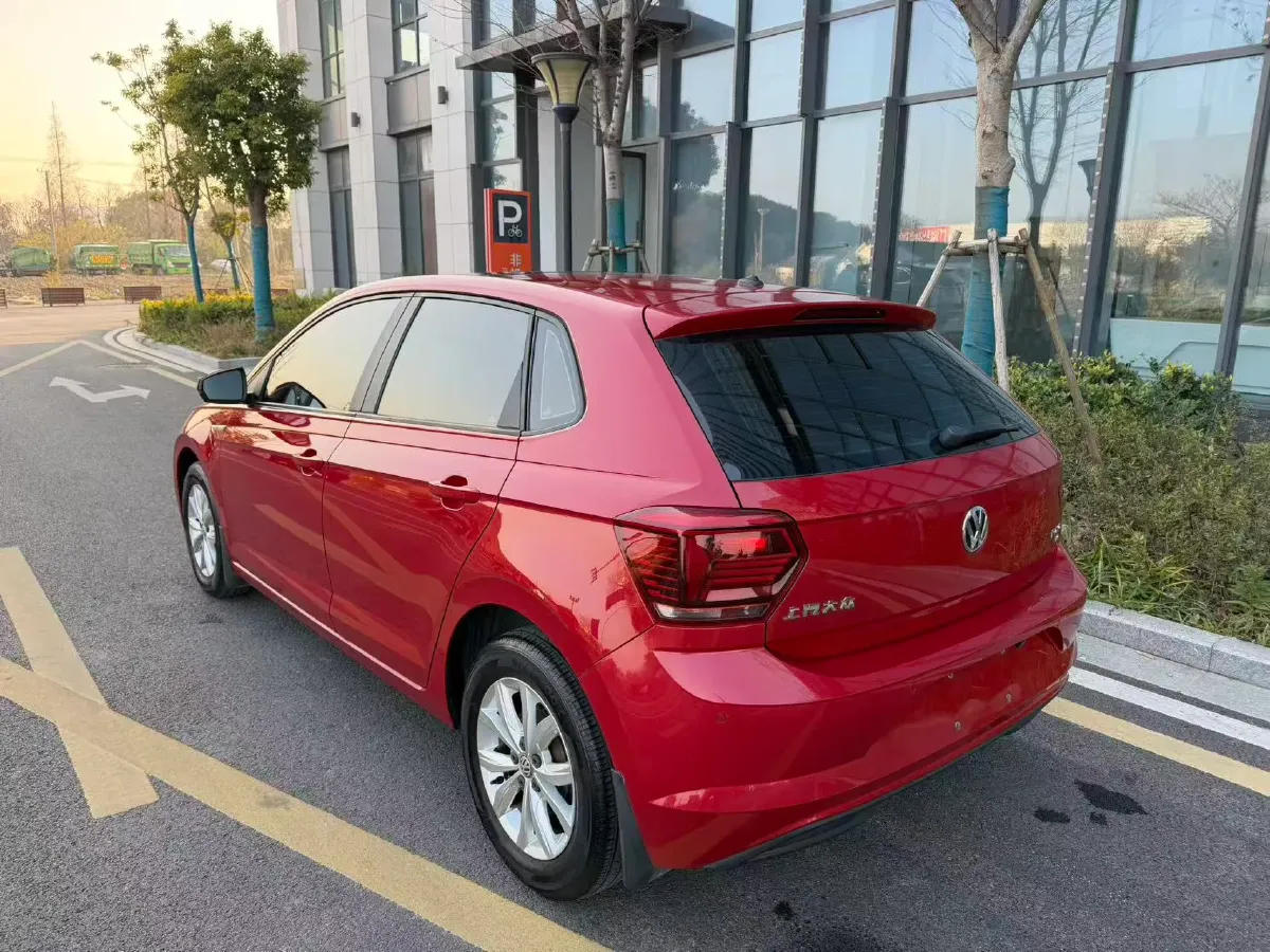 2021 DongFeng Aeolus AX7 1.6T 170HP L4 6AT,autocango,china used car exporter,china ev exporter,chinese used car exporter,chinese used ev exporter