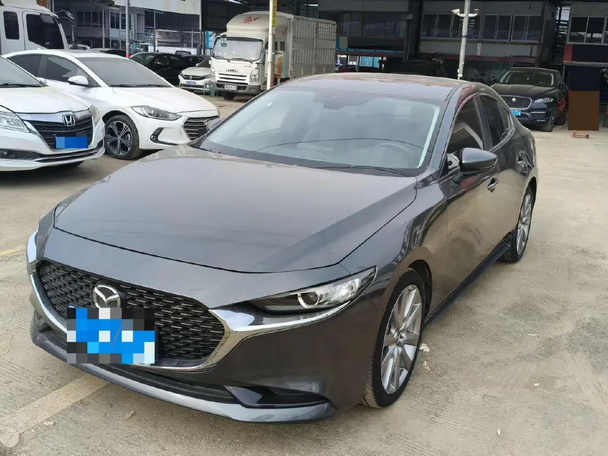 2020 Mazda 3 Axela 2.0L 158HP L4 6AT