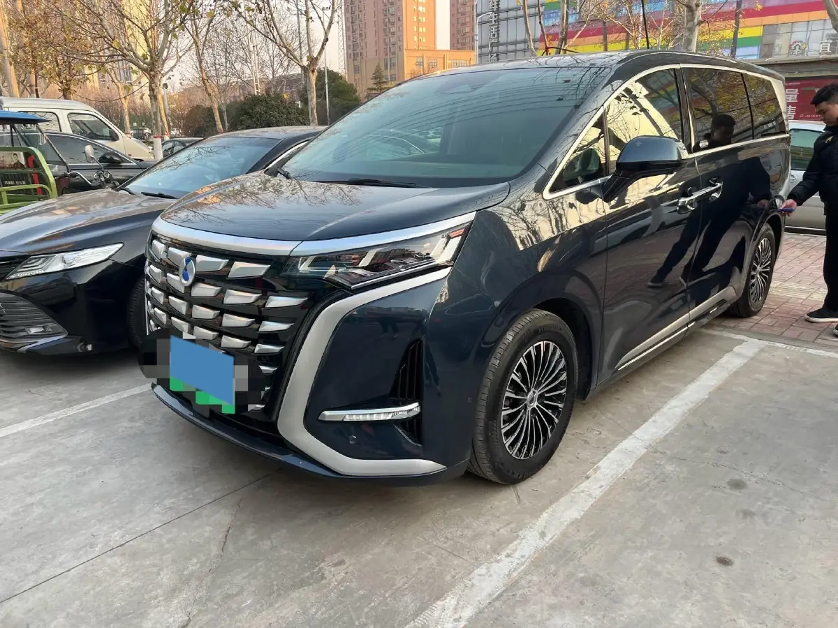 2022 Honda Odyssey 2.0L 146HP L4 E-CVT Hybrid