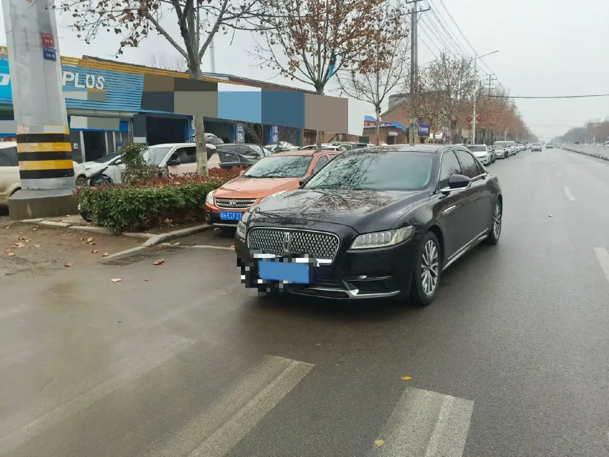 2019 Lincoln Continental 2.0T 261HP L4 6AT