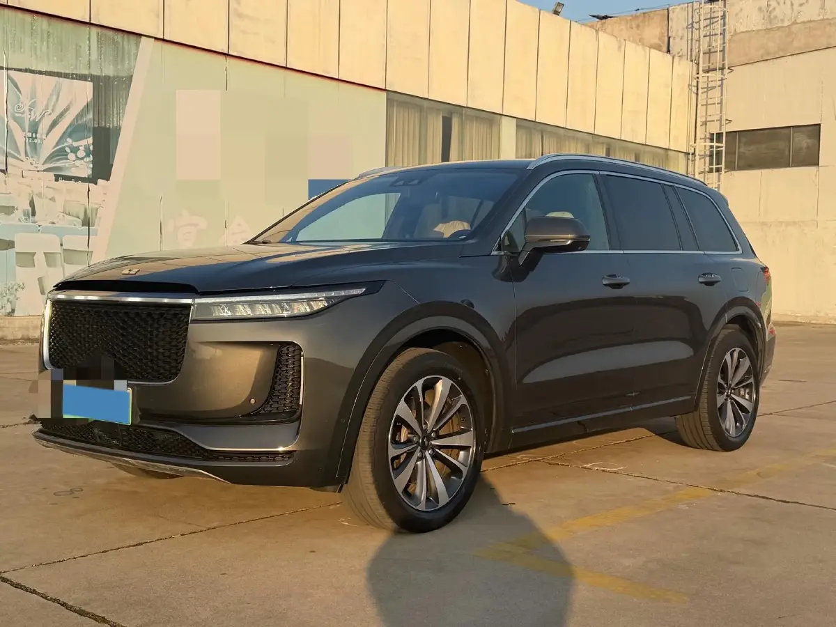 2020 Li ONE Range Extended 131HP REEV 40.5KWH