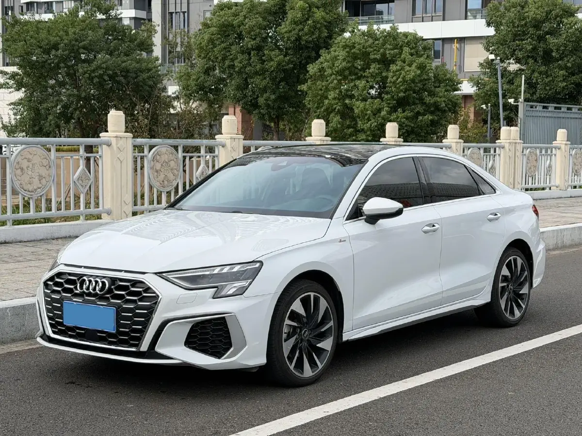 2023 Audi A3 1.4T 150HP L4 7DCT