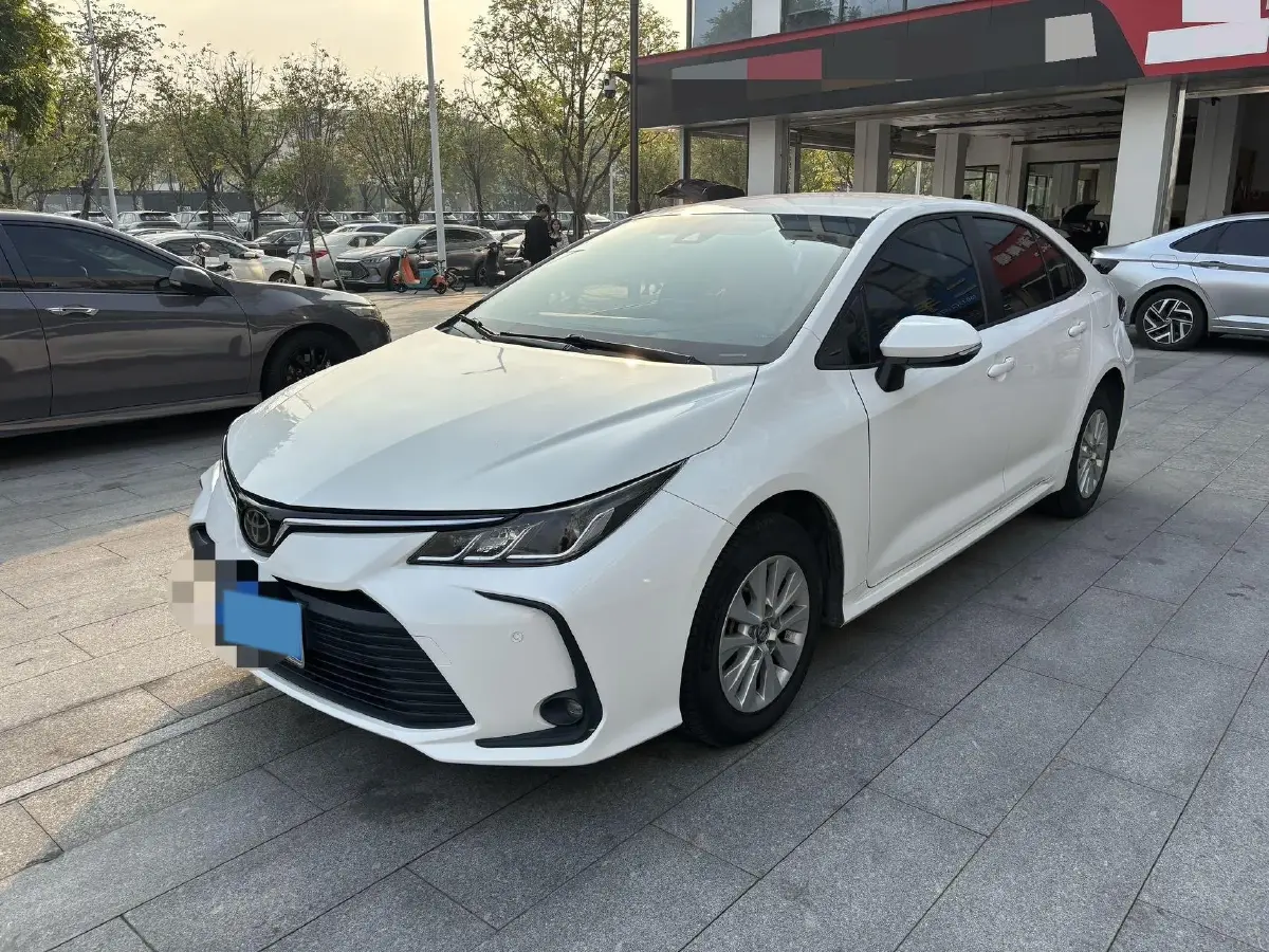 2019 Toyota Corolla 1.2T 116HP L4 CVT
