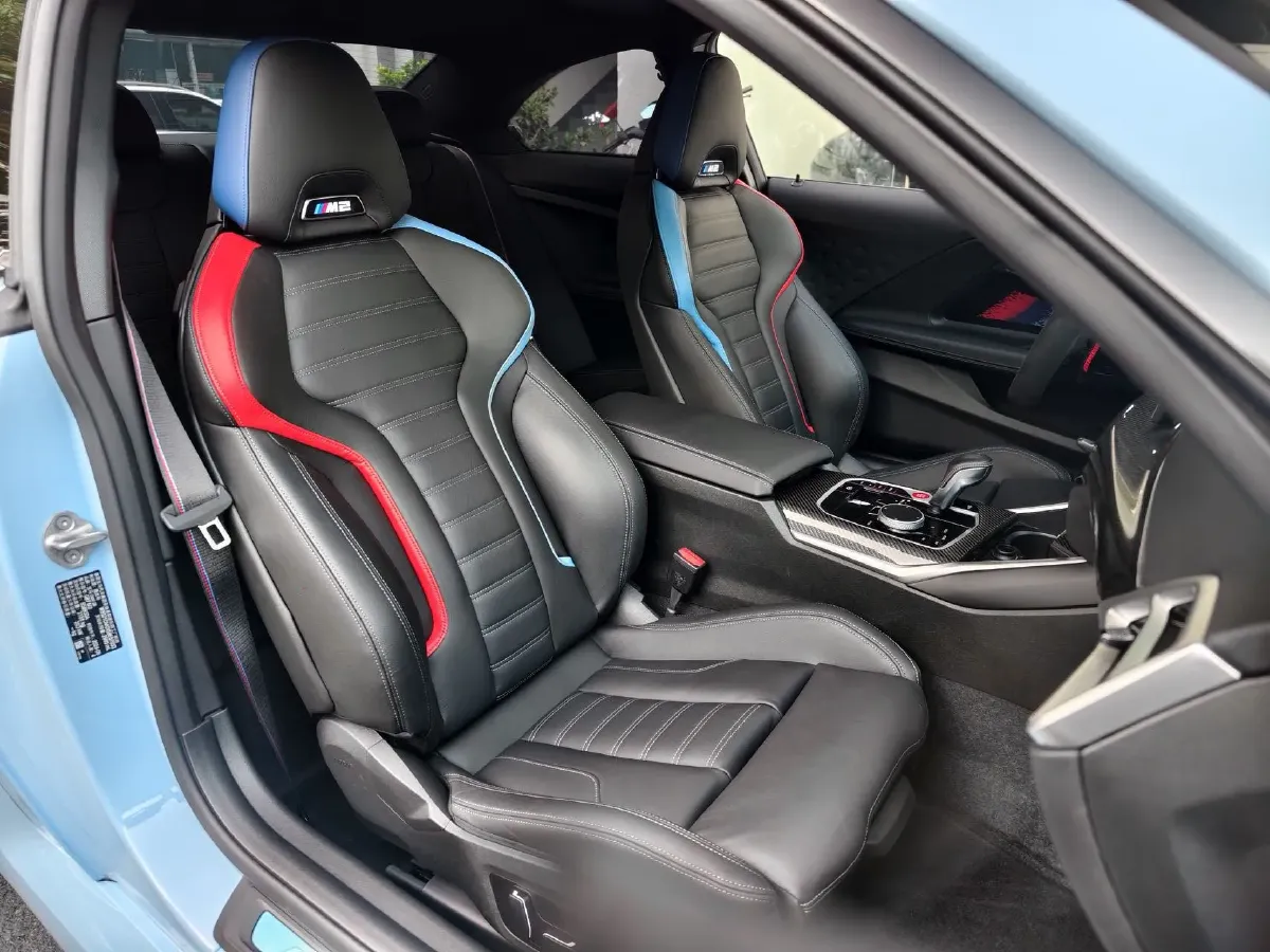 2024 BMW M2 3.0T 480HP L6 8AT,autocango,china used car exporter,china ev exporter,chinese used car exporter,chinese used ev exporter