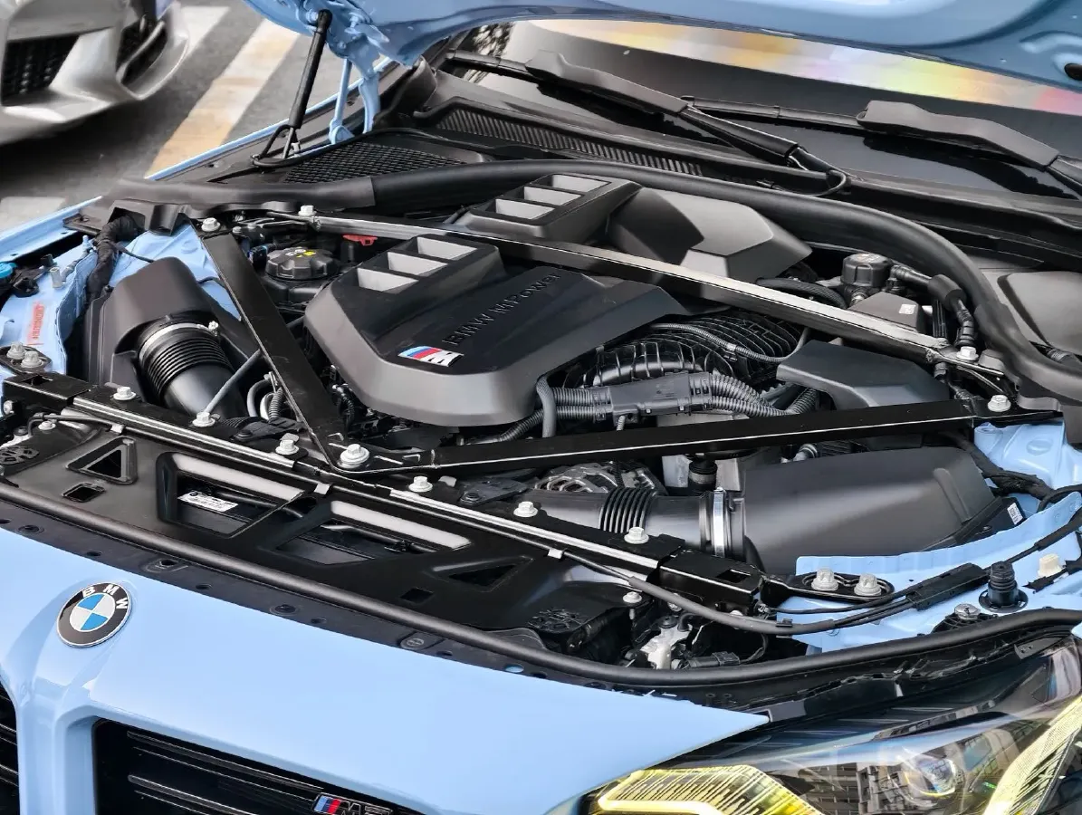 2024 BMW M2 3.0T 480HP L6 8AT,autocango,china used car exporter,china ev exporter,chinese used car exporter,chinese used ev exporter