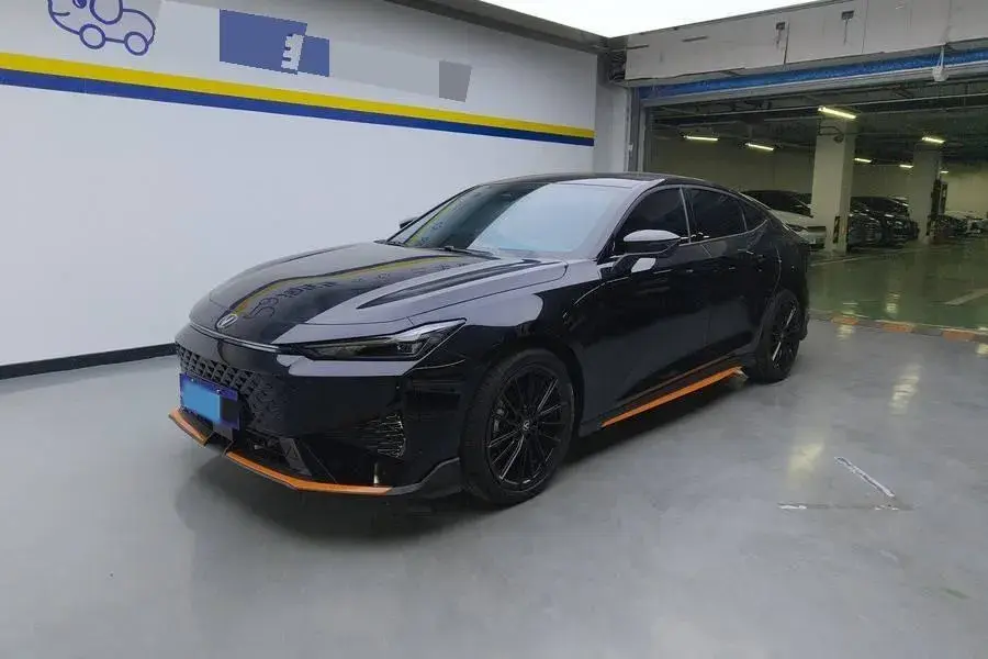 2024 ChangAn UNI-V 1.5T 188HP L4 7DCT