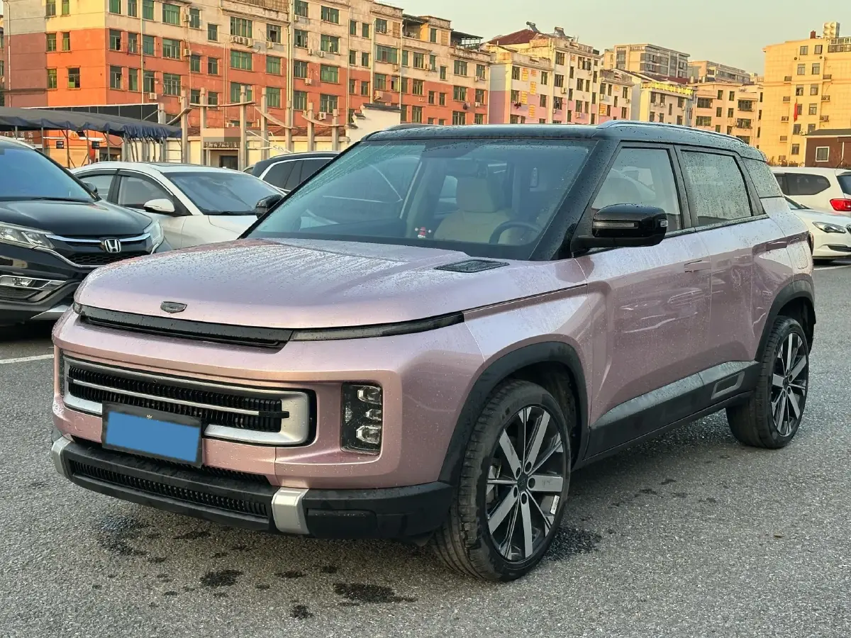 2023 Geely ICON 1.5T 181HP L4 7DCT