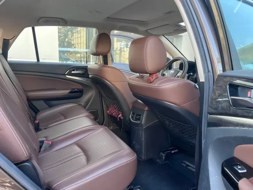 2017 BYD S7 2.0T 205HP L4 6DCT,autocango,china used car exporter,china ev exporter,chinese used car exporter,chinese used ev exporter