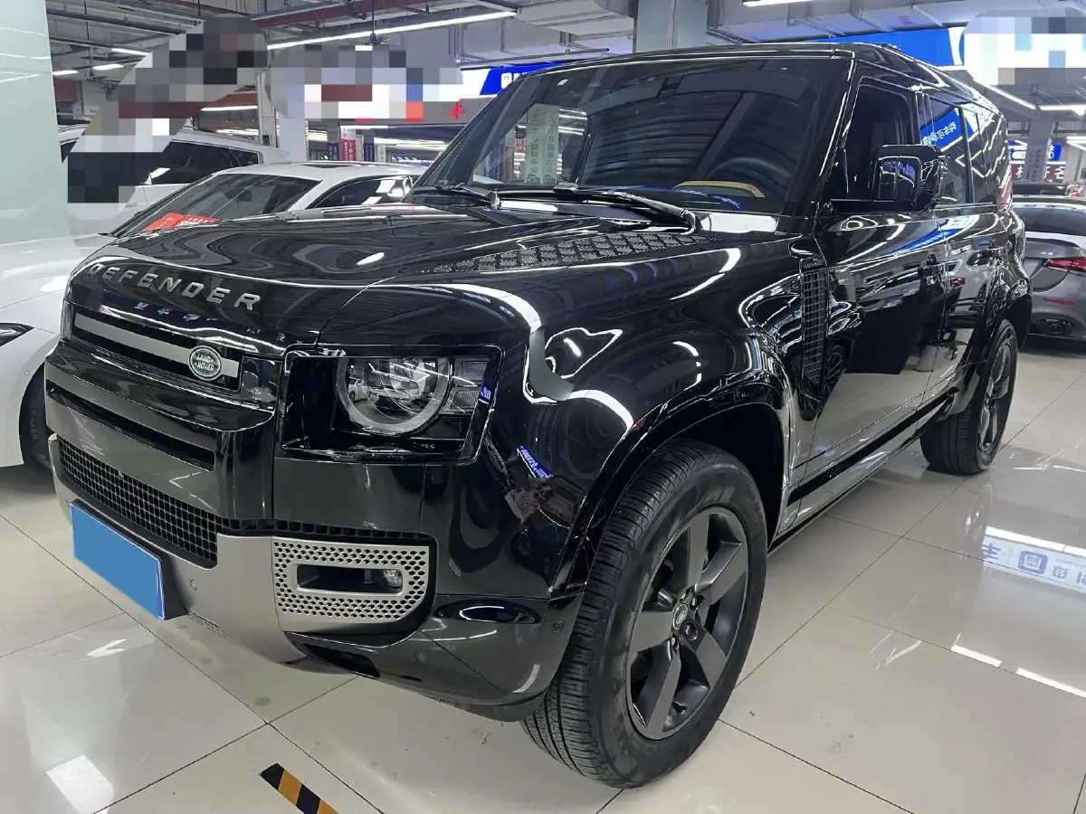 2024 Land Rover Defender 3.0T 400HP L6 8AT