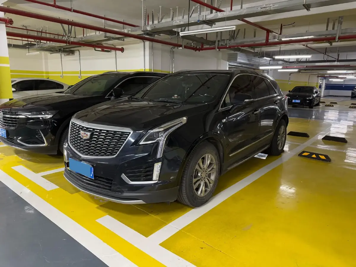 2021 Cadillac XT5 2.0T 237HP L4 9AT
