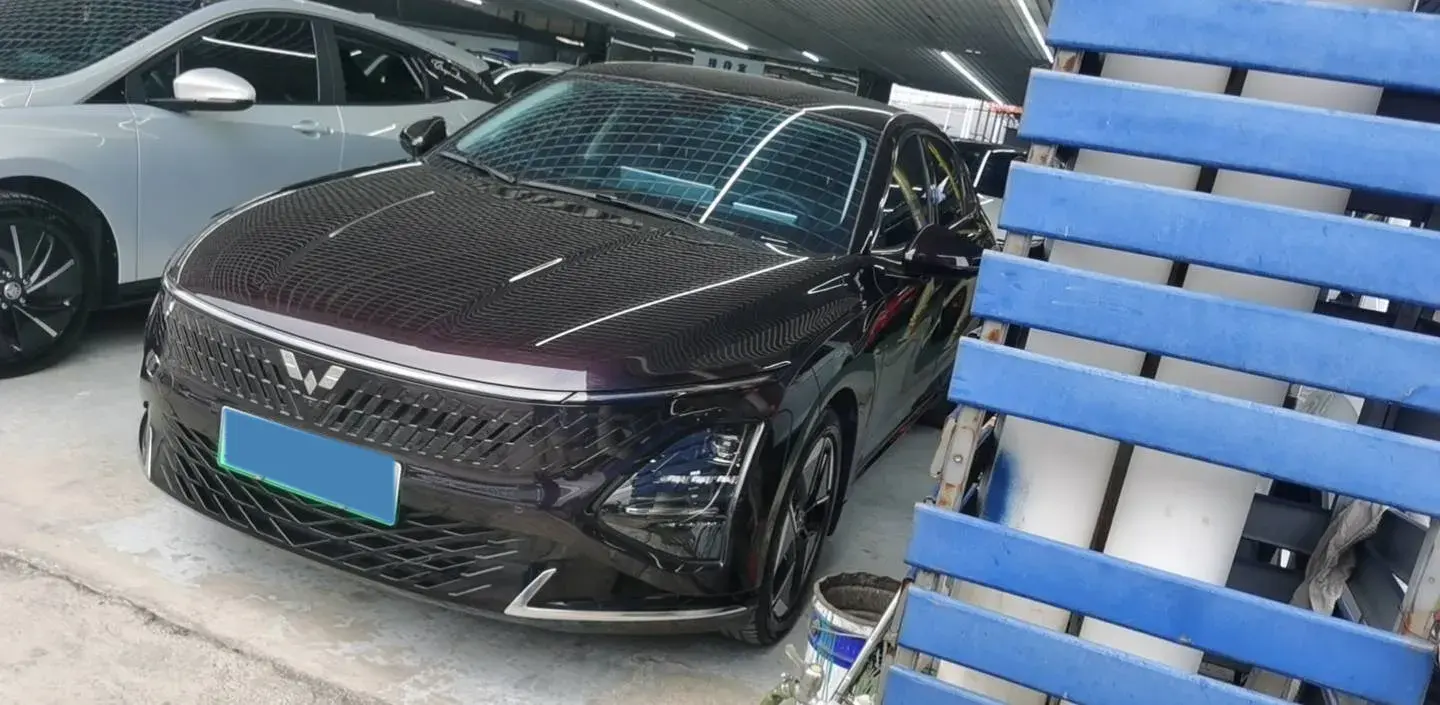 2024 WuLing XingGuang 1.5L 106HP L4 E-CVT PHEV 20.5KWH