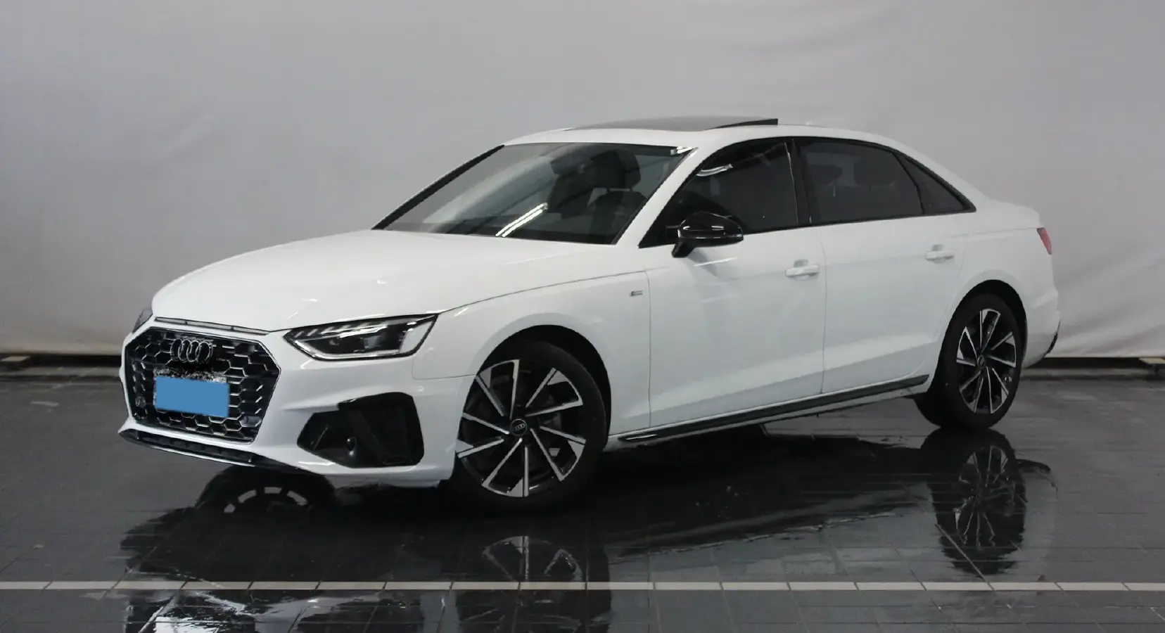 2023 Audi A4L 2.0T 190HP L4 7DCT