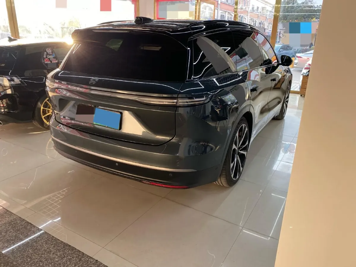 2024 Porsche Macan All-Electric BEV 100KWH,autocango,china used car exporter,china ev exporter,chinese used car exporter,chinese used ev exporter