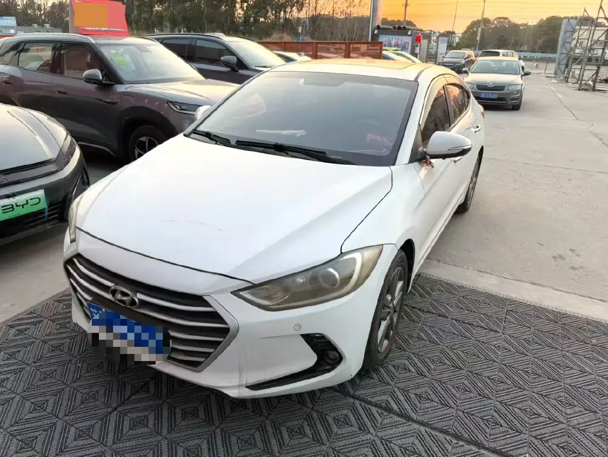 2016 Hyundai Elantra 1.6L 128HP L4 6MT