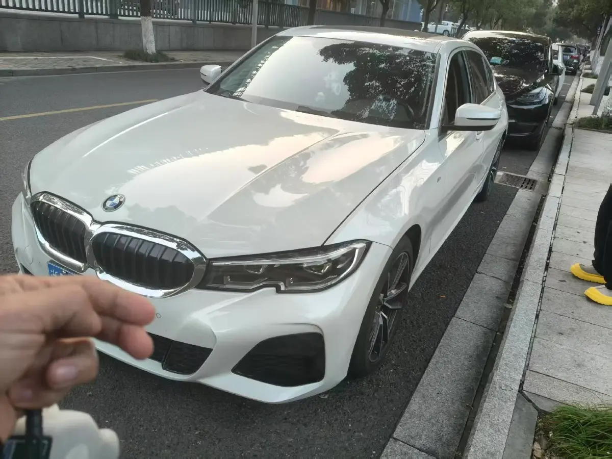 2021 BMW 3 Series 2.0T 156HP L4 8AT