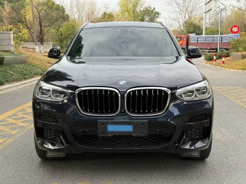 2021 BMW X3 2.0T 252HP L4 8AT,autocango,china used car exporter,china ev exporter,chinese used car exporter,chinese used ev exporter