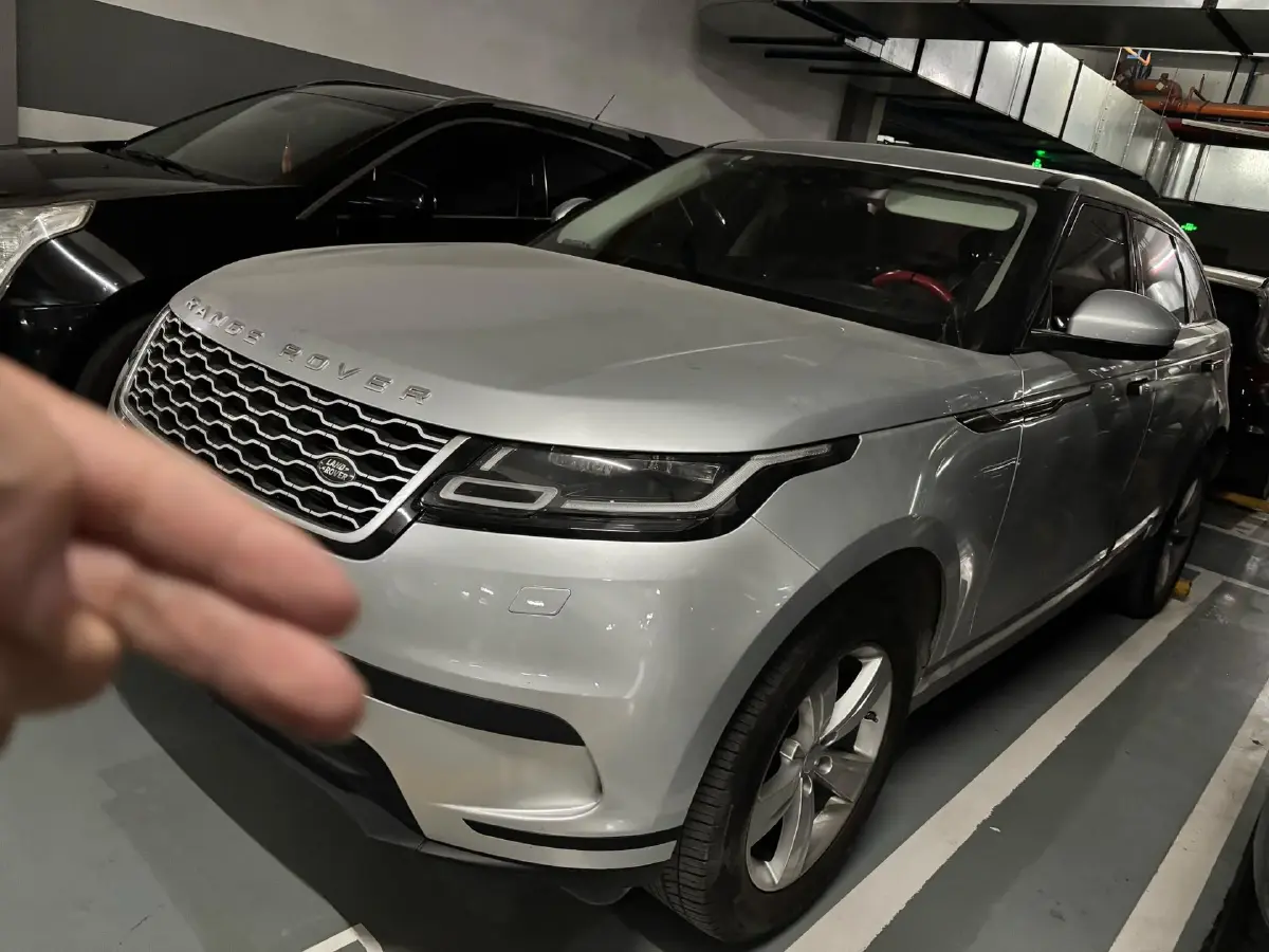 2018 Land Rover Range Rover Velar 2.0T 250HP L4 8AT