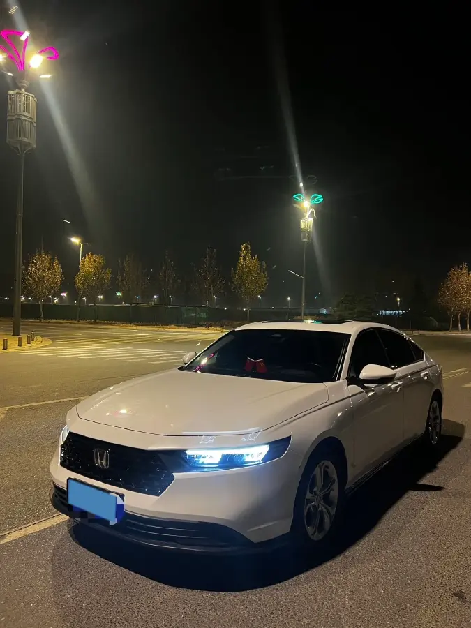 2023 Honda Accord 1.5T 192HP L4 CVT