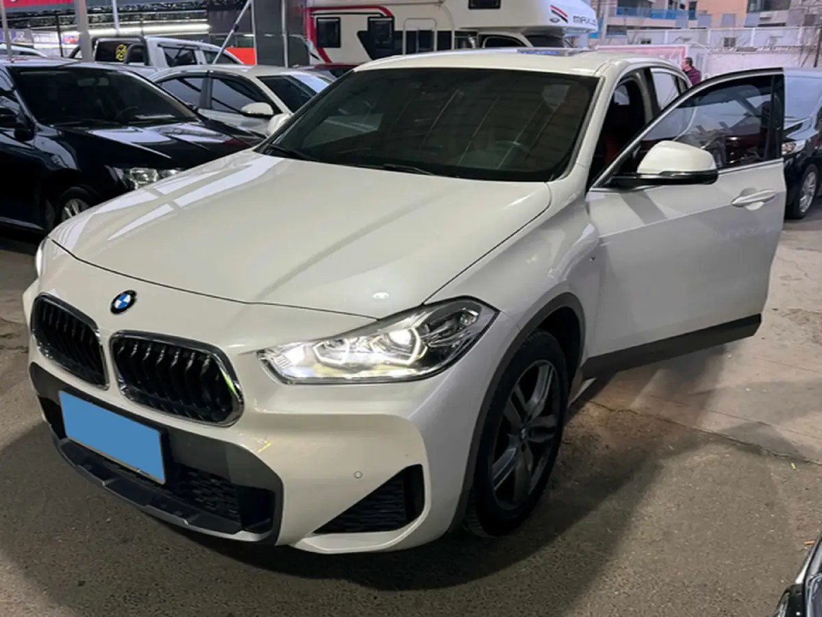 2021 BMW X2 2.0T 192HP L4 7DCT