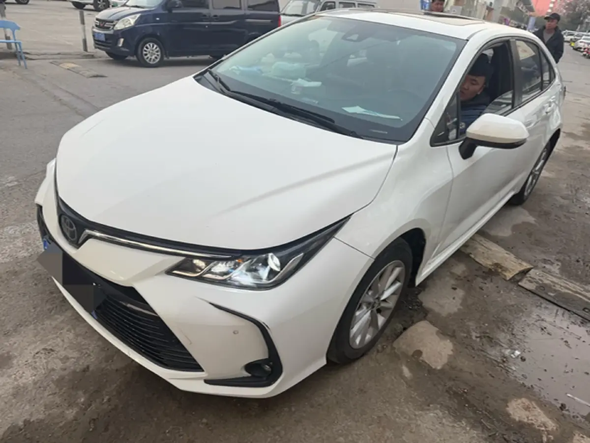 2021 Toyota Corolla 1.2T 116HP L4 CVT