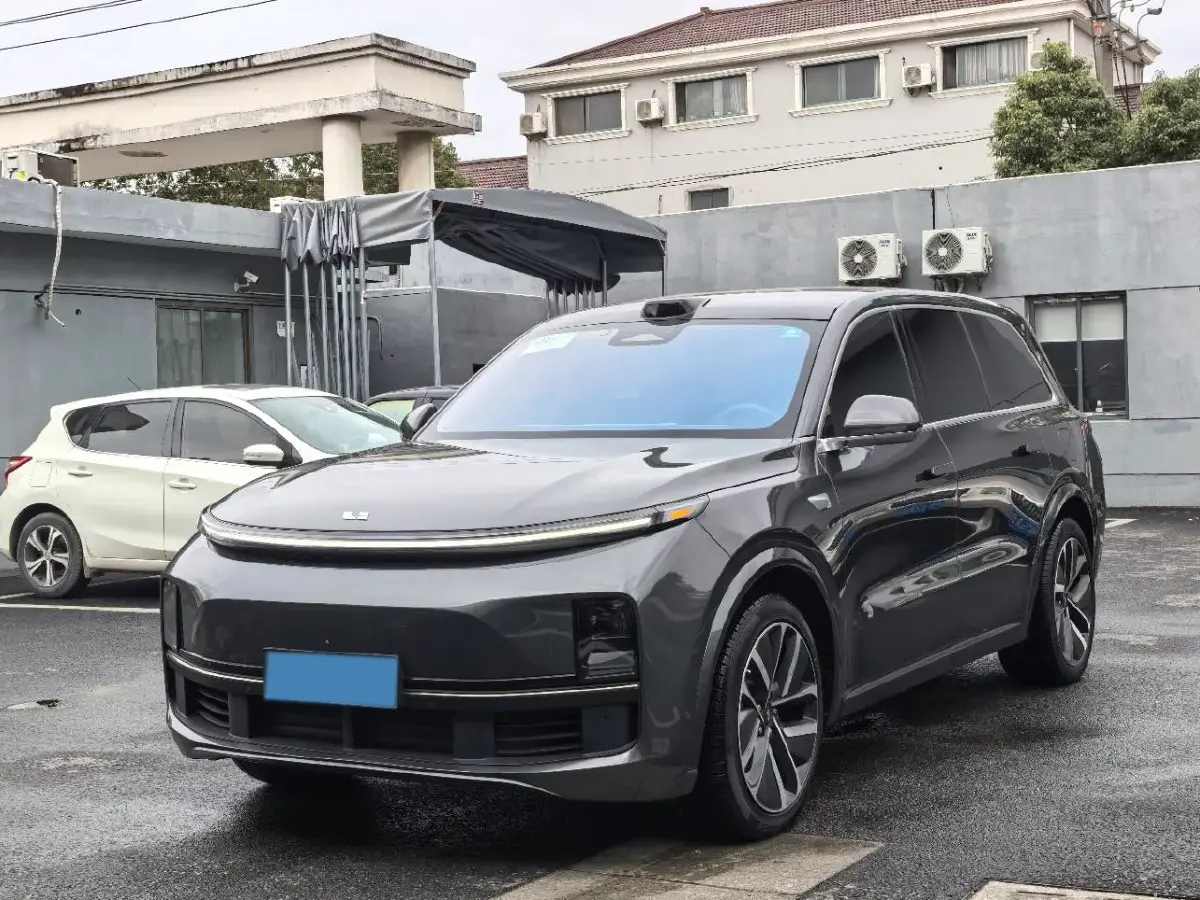 2022 Li L9 Range Extended 154HP REEV 42.6KWH