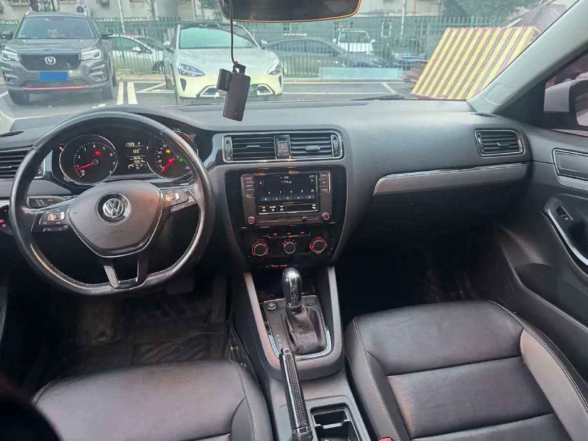 2018 Volkswagen Sagitar 1.2T 110HP L4 7DCT,autocango,china used car exporter,china ev exporter,chinese used car exporter,chinese used ev exporter