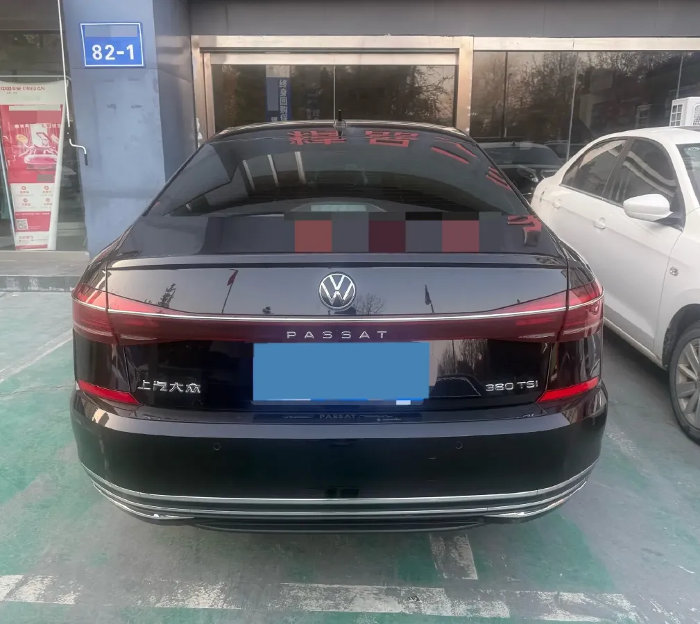 2024 Volkswagen Passat 2.0T 220HP L4 7DCT,autocango,china used car exporter,china ev exporter,chinese used car exporter,chinese used ev exporter