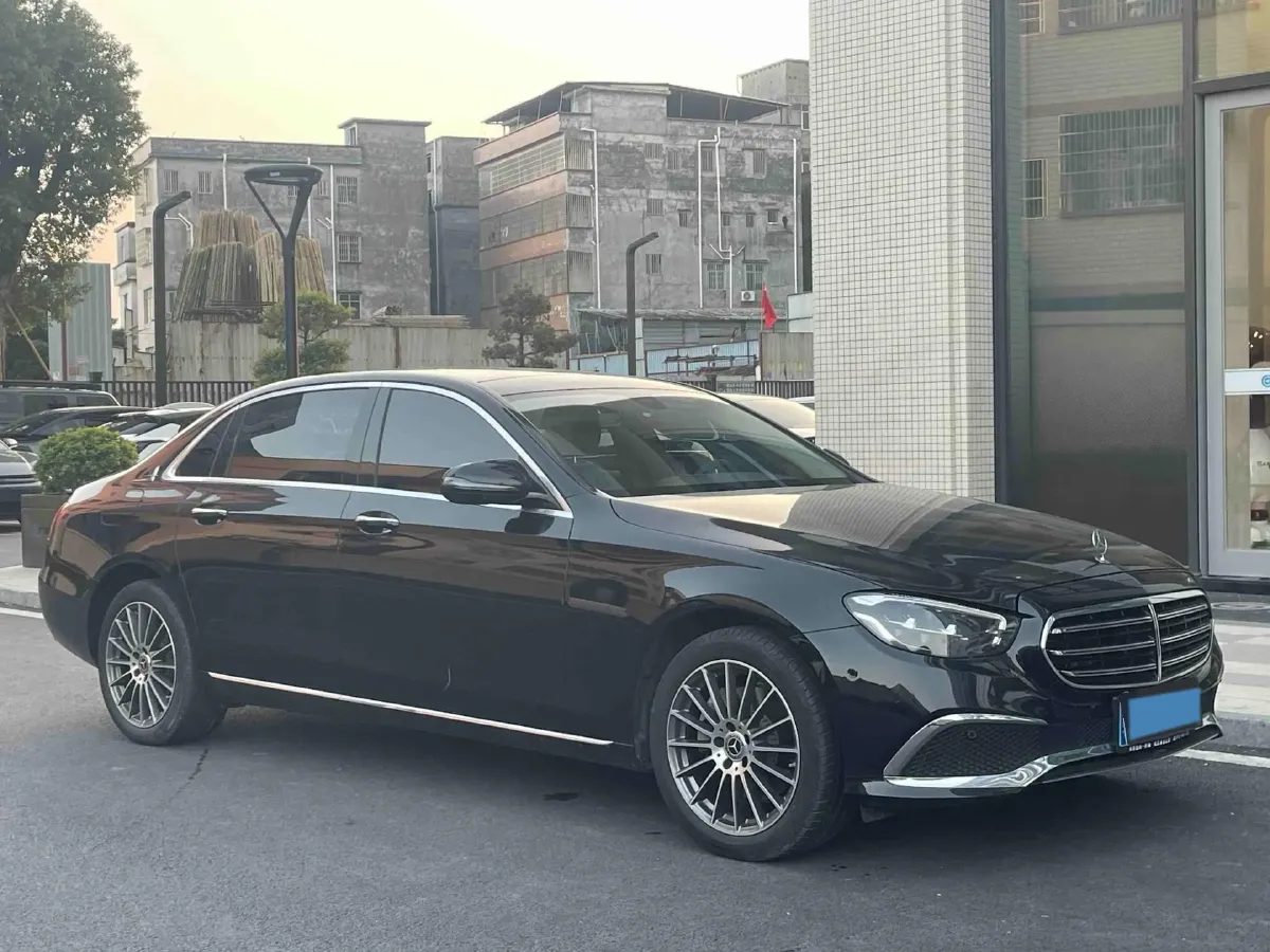 2023 Mercedes-Benz E Class 2.0T 197HP L4 9AT,autocango,china used car exporter,china ev exporter,chinese used car exporter,chinese used ev exporter