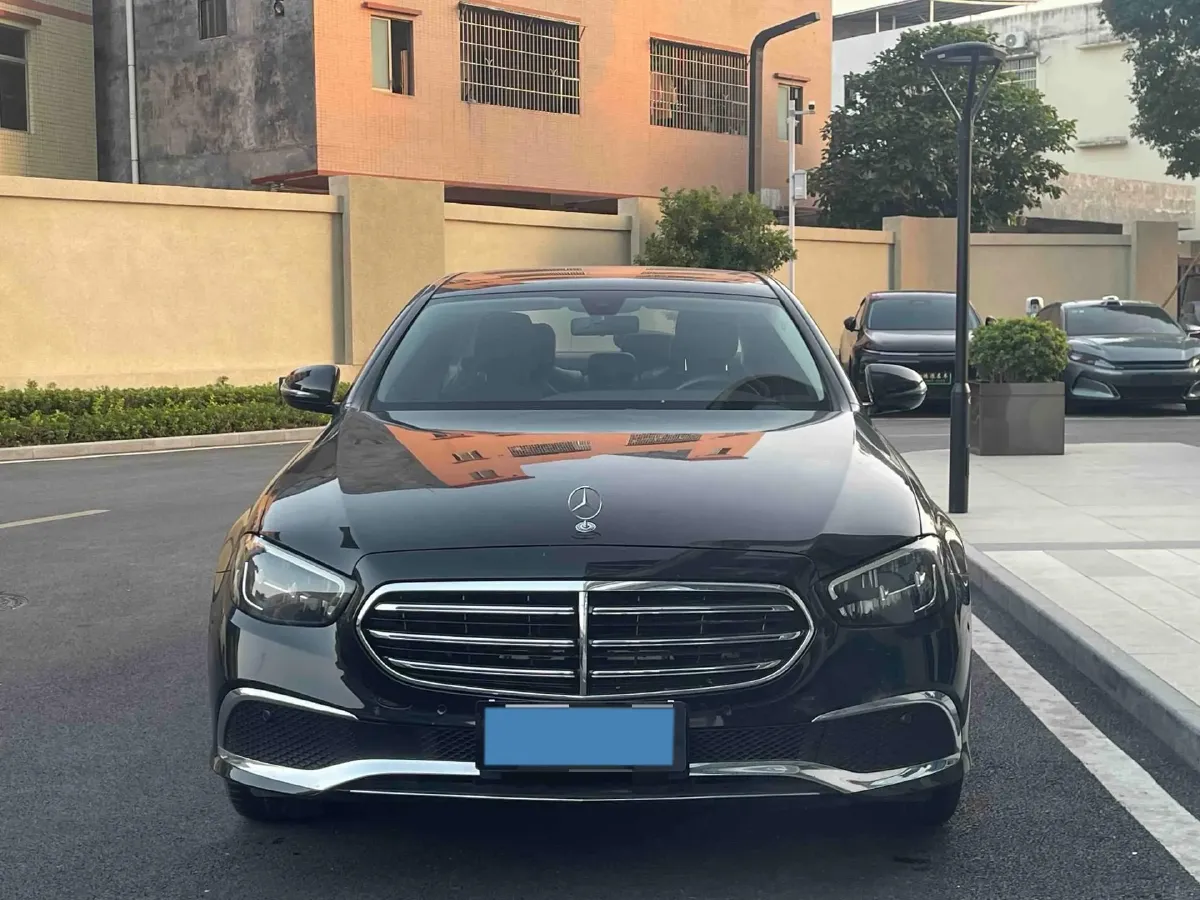 2023 Mercedes-Benz E Class 2.0T 197HP L4 9AT,autocango,china used car exporter,china ev exporter,chinese used car exporter,chinese used ev exporter