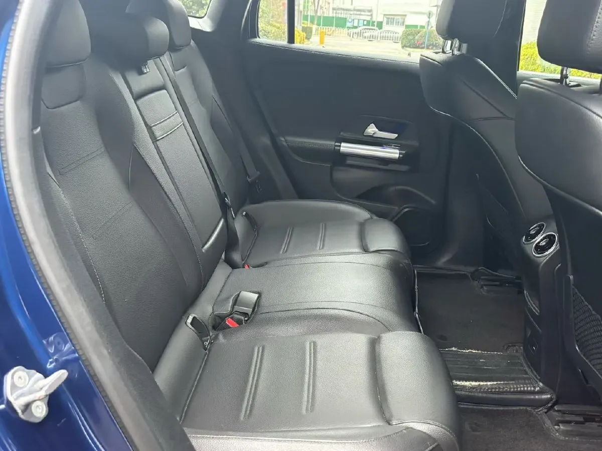 2023 Mercedes-Benz EQA Class BEV 73.5KWH,autocango,china used car exporter,china ev exporter,chinese used car exporter,chinese used ev exporter