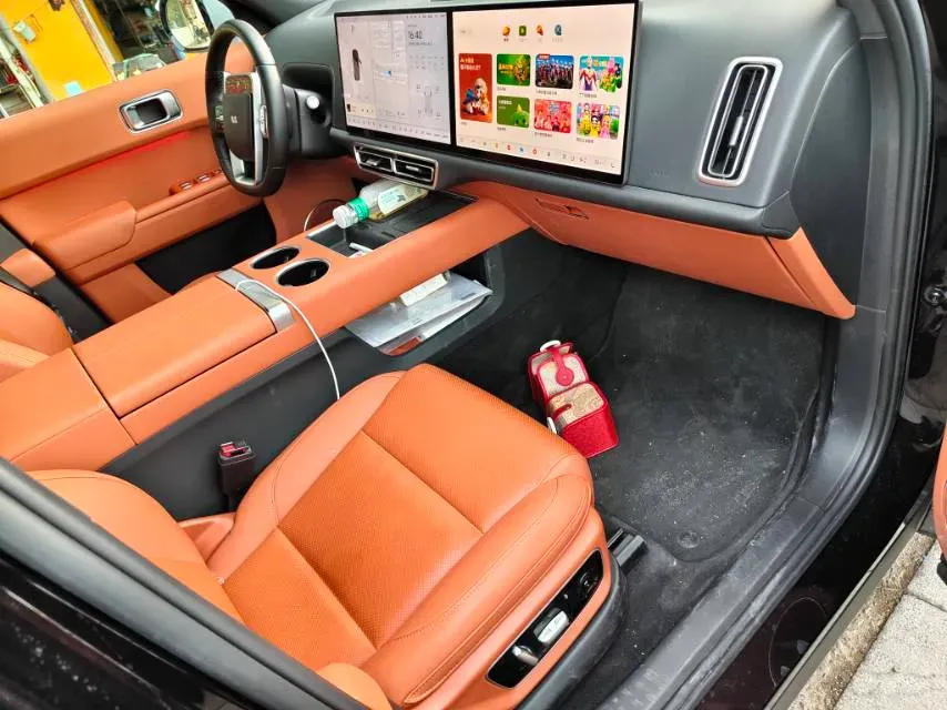 2024 Li L8 Range Extended 154HP REEV 42.8KWH,autocango,china used car exporter,china ev exporter,chinese used car exporter,chinese used ev exporter