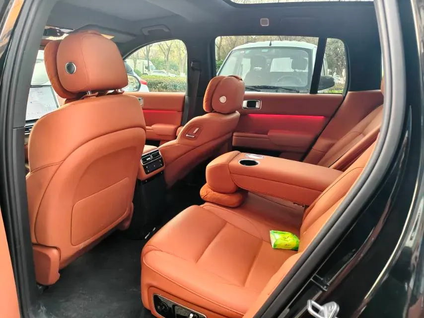 2024 Li L8 Range Extended 154HP REEV 42.8KWH,autocango,china used car exporter,china ev exporter,chinese used car exporter,chinese used ev exporter