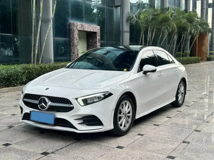 2021 Mercedes-Benz A Class 1.3T 163HP L4 7DCT