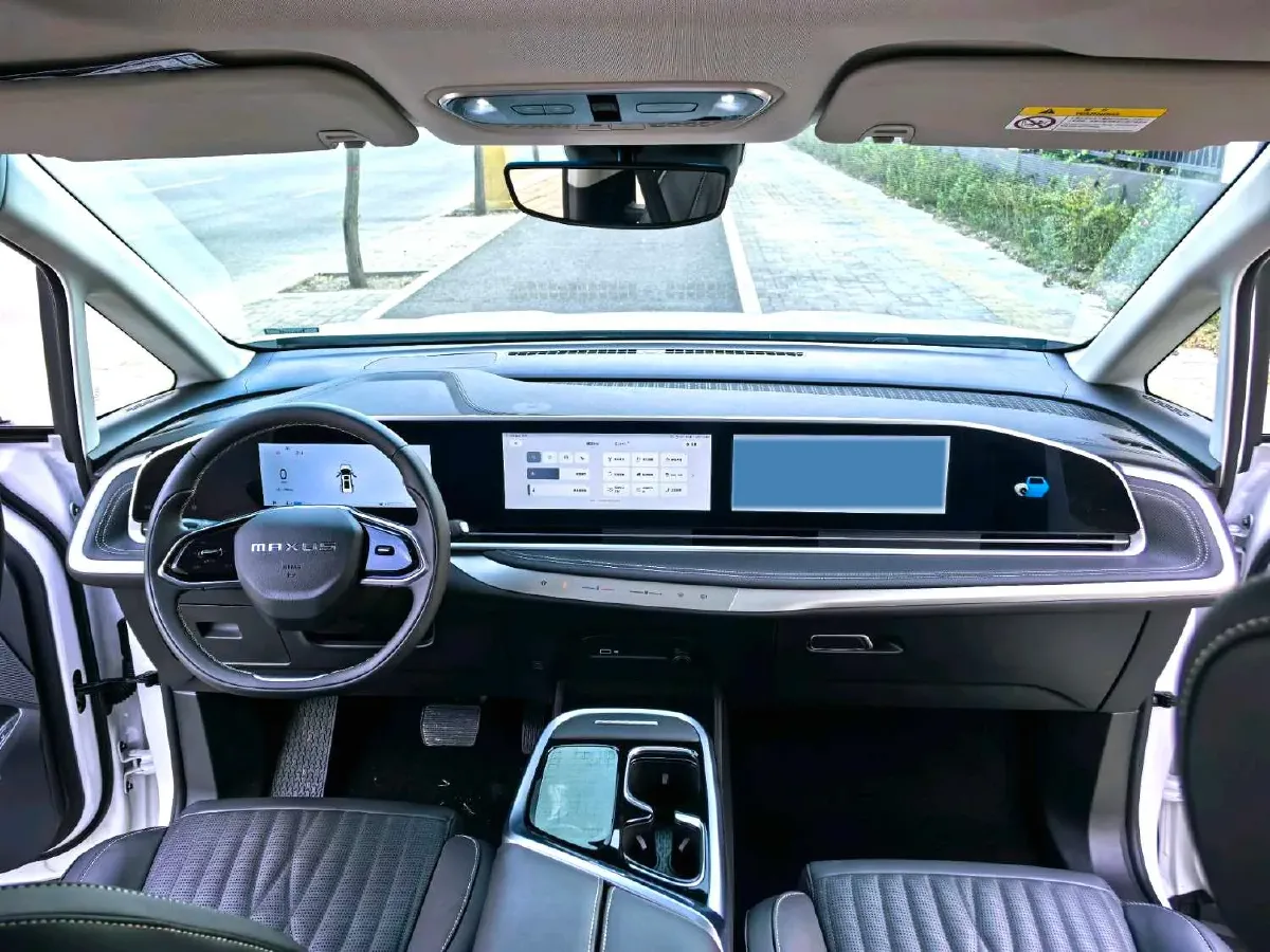 2022 MAXUS G90 2.0T 234HP L4 8AT,autocango,china used car exporter,china ev exporter,chinese used car exporter,chinese used ev exporter