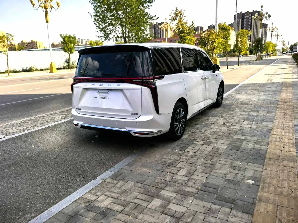 2022 MAXUS G90 2.0T 234HP L4 8AT,autocango,china used car exporter,china ev exporter,chinese used car exporter,chinese used ev exporter