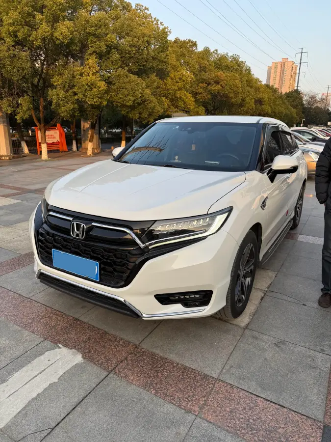2020 Honda UR-V 1.5T 193HP L4 CVT