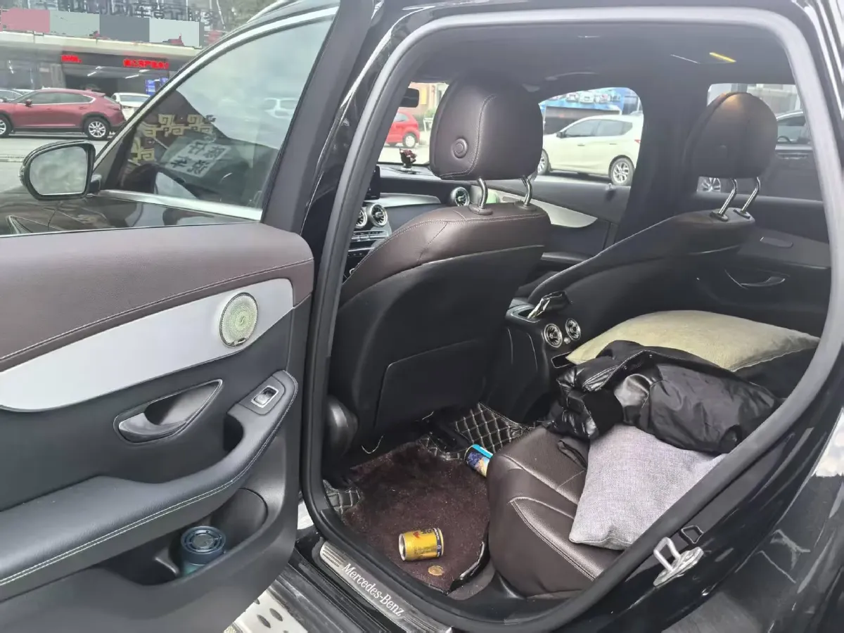 2021 Mercedes-Benz GLC Class 2.0T 197HP L4 9AT,autocango,china used car exporter,china ev exporter,chinese used car exporter,chinese used ev exporter