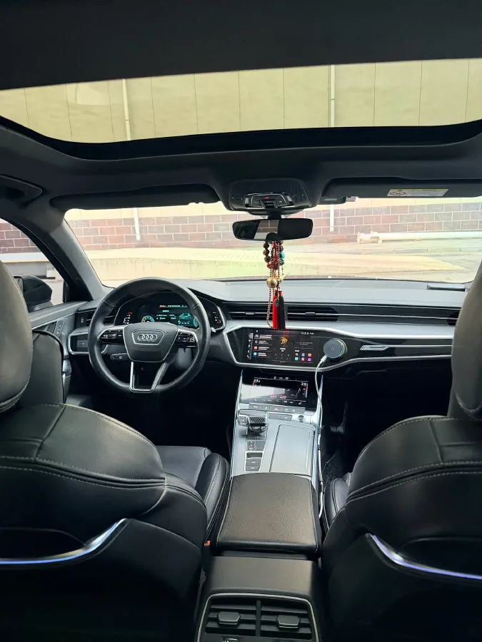 2021 Audi A6L 2.0T 224HP L4 7DCT,autocango,china used car exporter,china ev exporter,chinese used car exporter,chinese used ev exporter