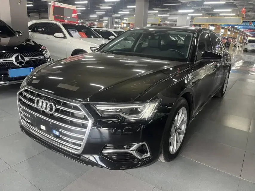 2023 Audi A6L 2.0T 190HP L4 7DCT