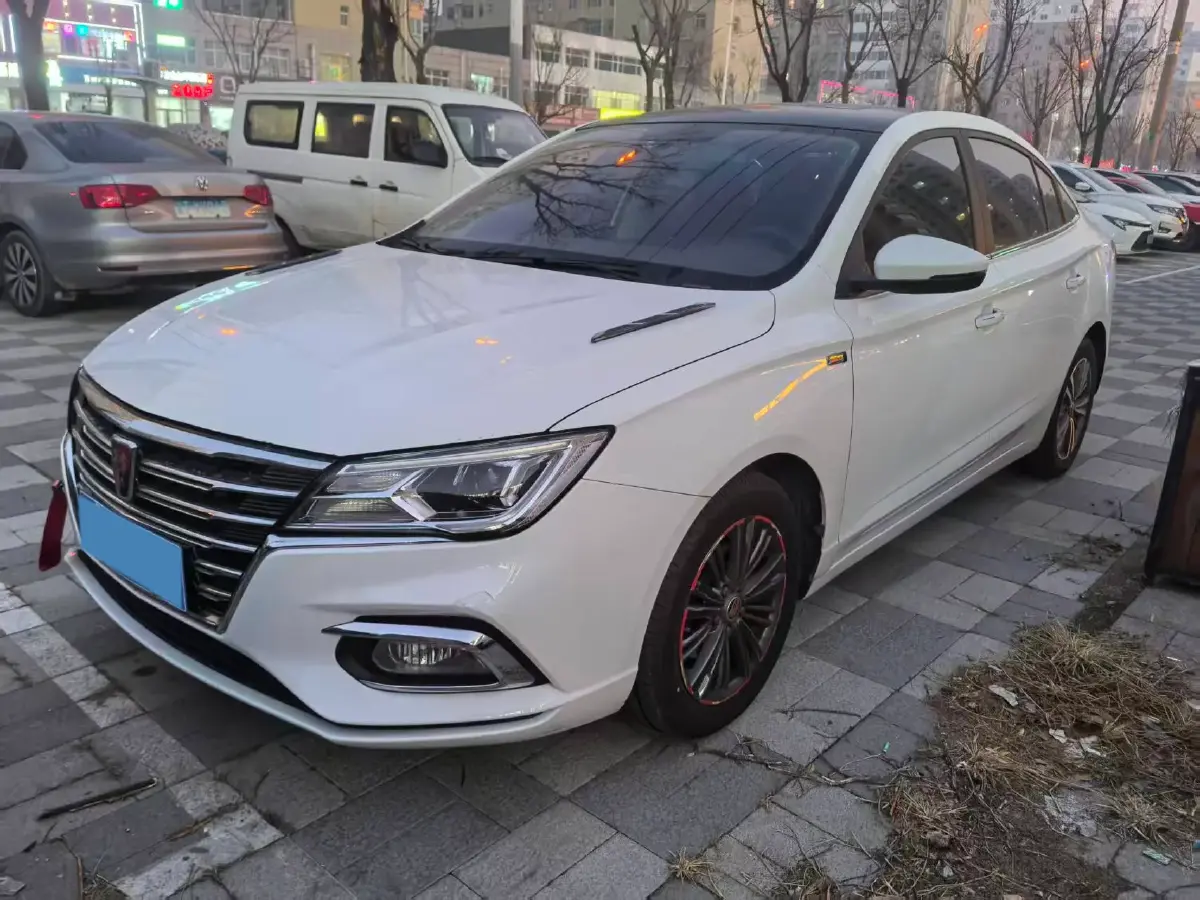 2019 Roewe i5 1.5L 120HP L4 5MT
