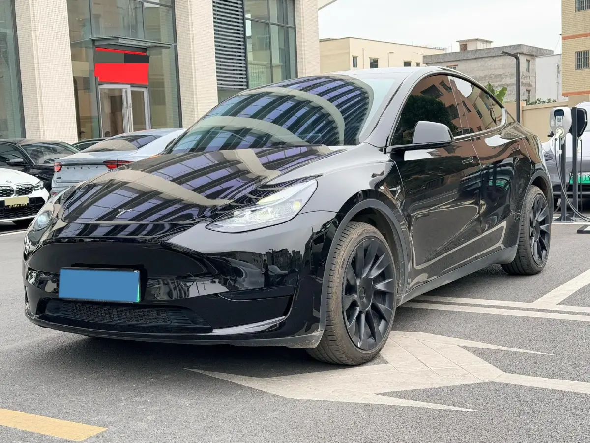2022 Tesla Model Y BEV 60KWH
