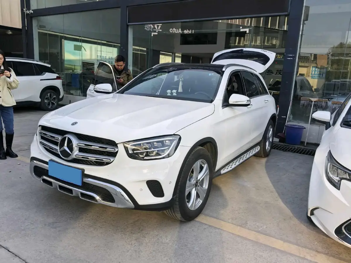 2020 Mercedes-Benz GLC Class 2.0T 197HP L4 9AT