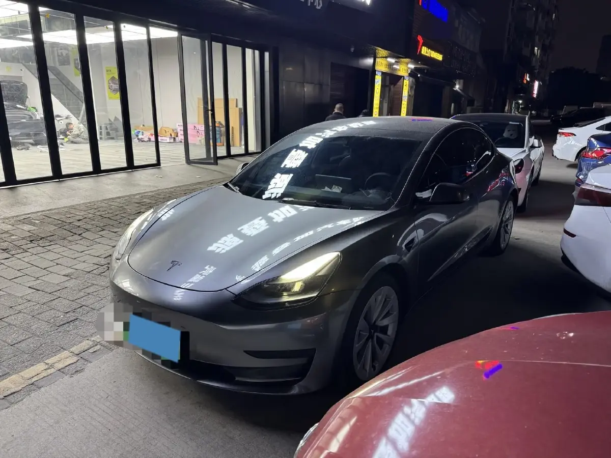 2022 Tesla Model 3 BEV 60KWH