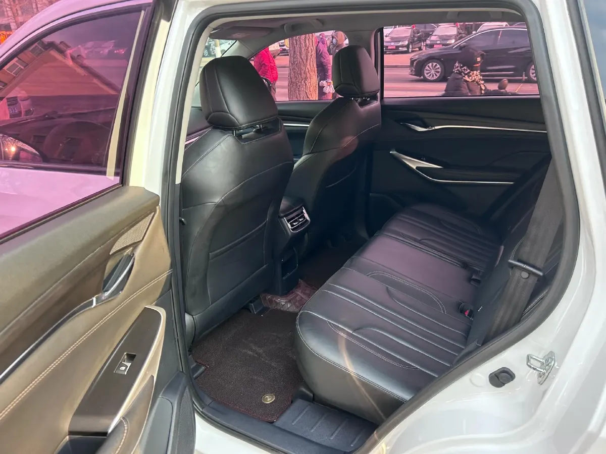 2020 ChangAn CS75 Plus 1.5T 178HP L4 6AT,autocango,china used car exporter,china ev exporter,chinese used car exporter,chinese used ev exporter