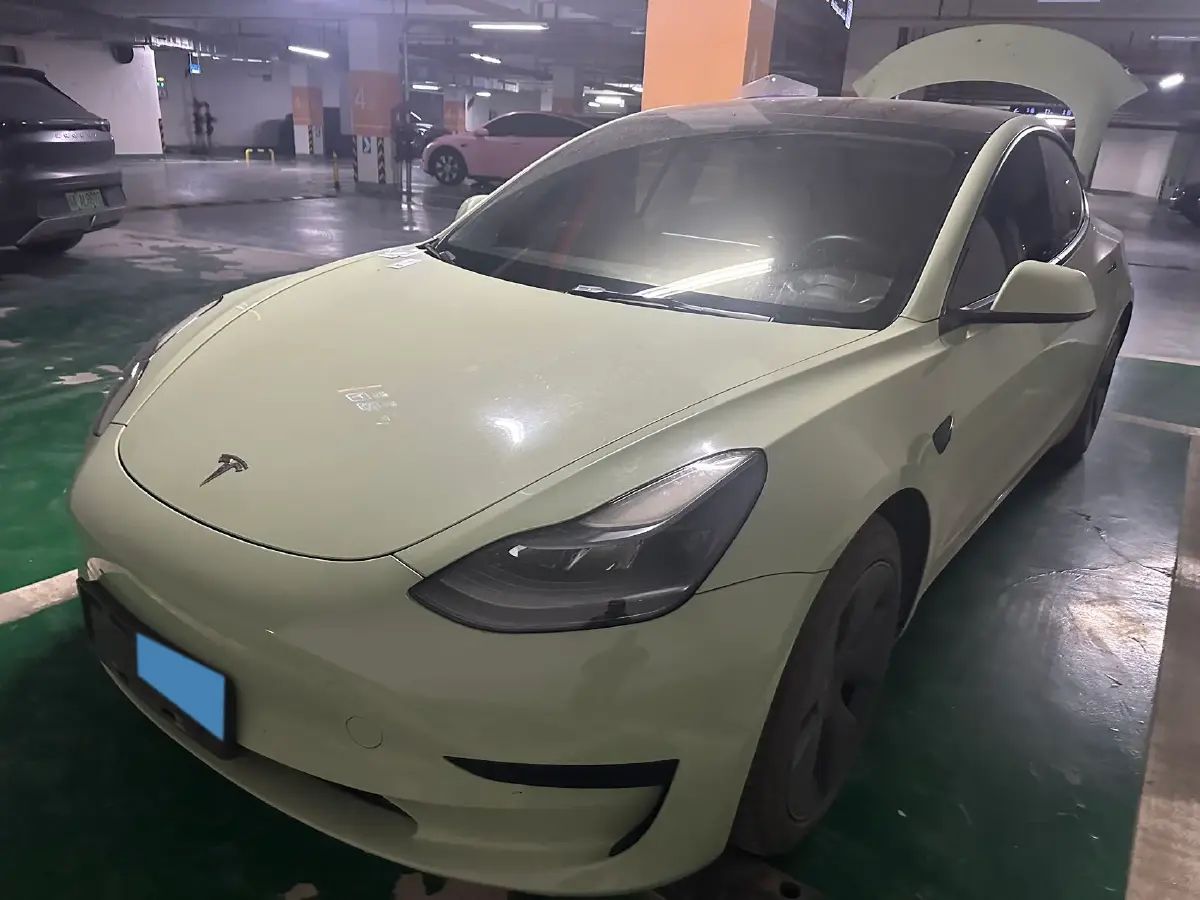 2022 Tesla Model 3 BEV 60KWH
