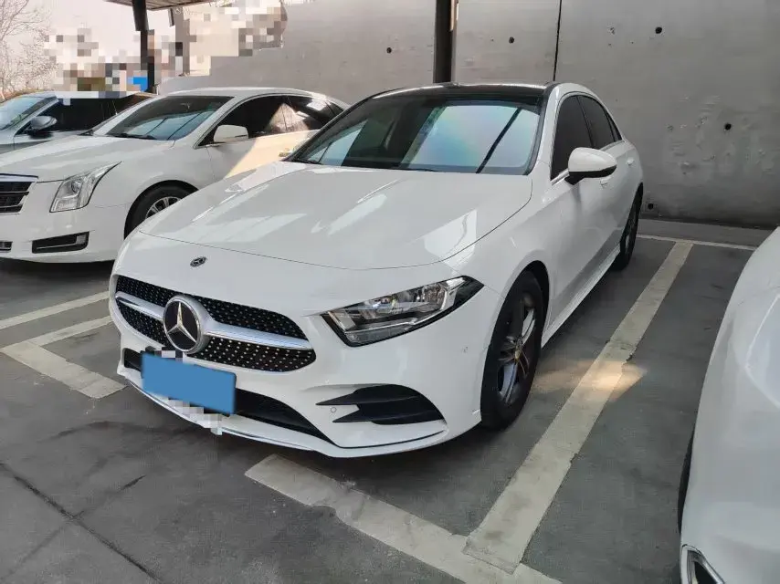 2020 Mercedes-Benz A Class 1.3T 136HP L4 7DCT