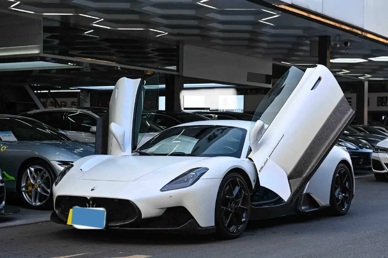 2020 Maserati MC20 3.0T 630HP V6 8DCT,autocango,china used car exporter,china ev exporter,chinese used car exporter,chinese used ev exporter