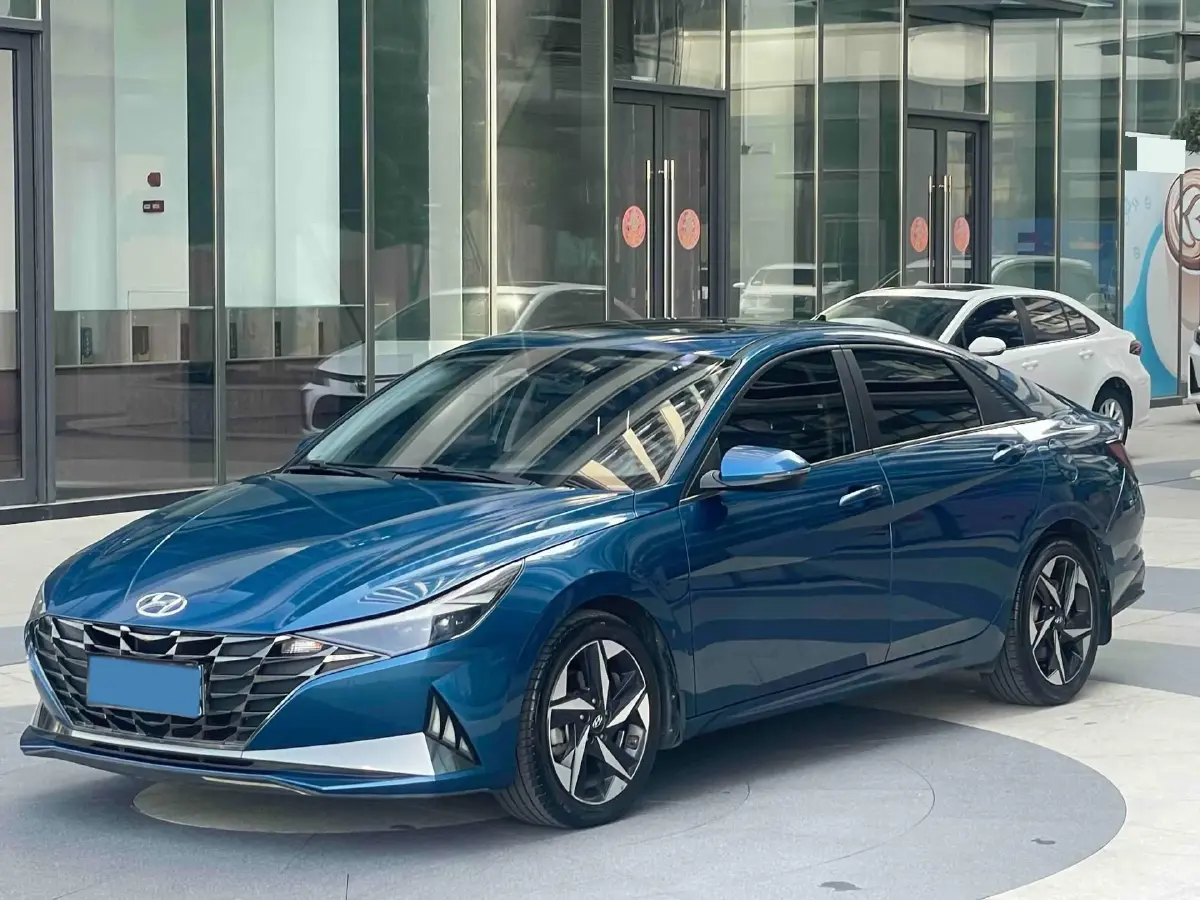 2021 Hyundai Elantra 1.5L 115HP L4 CVT