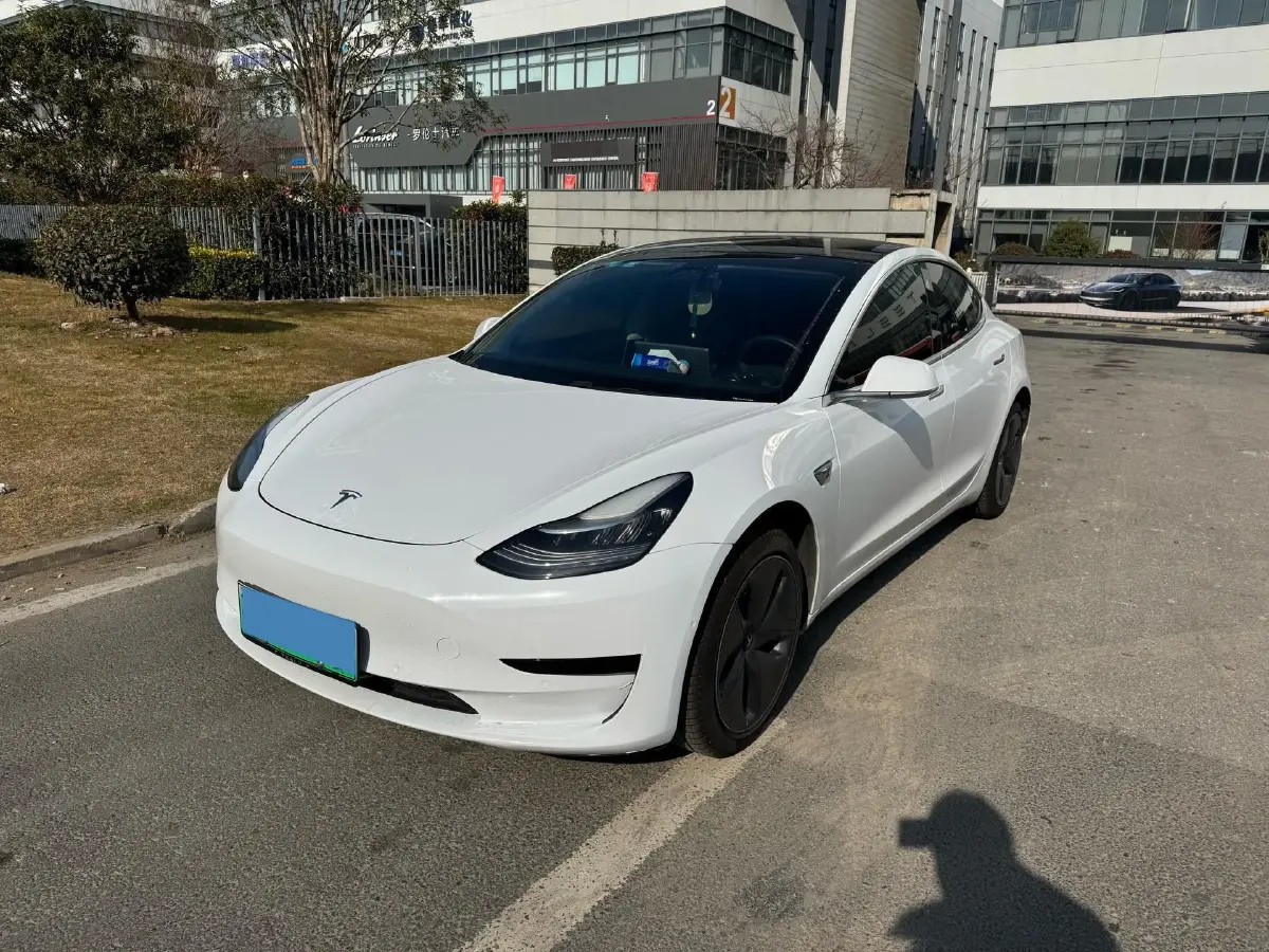 2020 Tesla Model 3 BEV 52KWH