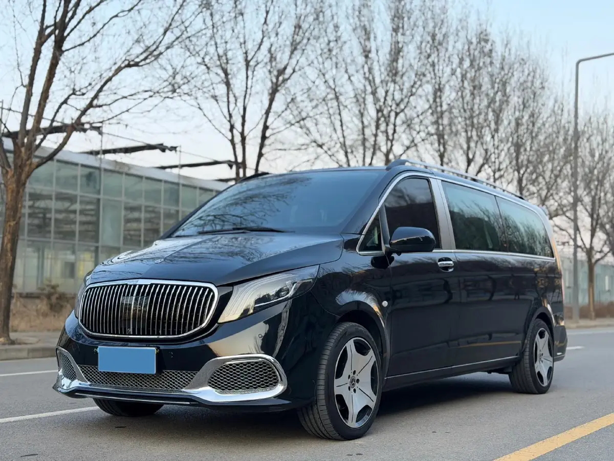 2023 Mercedes-Benz Vito 2.0T 211HP L4 9AT